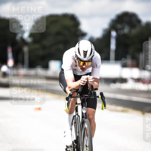 16.08.2026 - KN Förde Triathlon 2026 H.Heesch http://msf.ph/oto/9990431 16.08.2026 13:26:09 Radfahren  meine-sportfotos.de