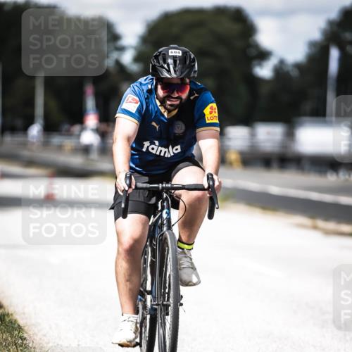 16.08.2026 - KN Förde Triathlon 2026 H.Heesch http://msf.ph/oto/9990467 16.08.2026 13:26:19 Radfahren 604 meine-sportfotos.de