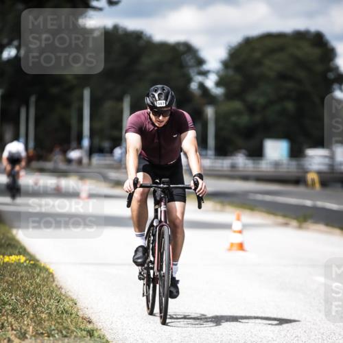 16.08.2026 - KN Förde Triathlon 2026 H.Heesch http://msf.ph/oto/9990473 16.08.2026 13:26:22 Radfahren 604 meine-sportfotos.de