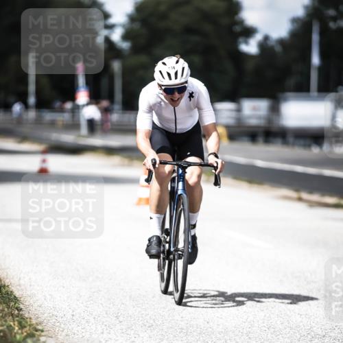 16.08.2026 - KN Förde Triathlon 2026 H.Heesch http://msf.ph/oto/9990498 16.08.2026 13:26:26 Radfahren 580 meine-sportfotos.de