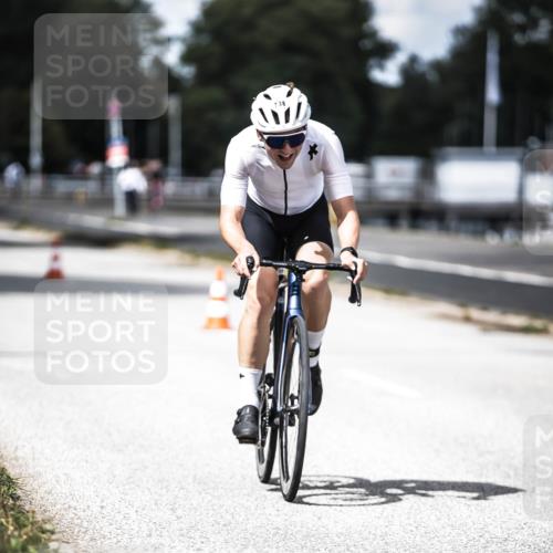 16.08.2026 - KN Förde Triathlon 2026 H.Heesch http://msf.ph/oto/9990499 16.08.2026 13:26:26 Radfahren 580 meine-sportfotos.de