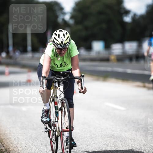 16.08.2026 - KN Förde Triathlon 2026 H.Heesch http://msf.ph/oto/9990516 16.08.2026 13:26:35 Radfahren 715, 725, 742 meine-sportfotos.de