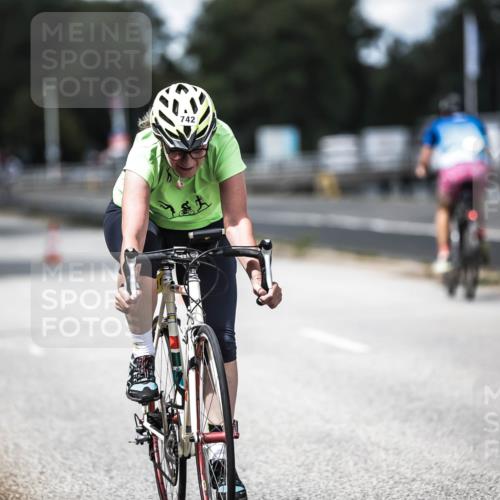 16.08.2026 - KN Förde Triathlon 2026 H.Heesch http://msf.ph/oto/9990518 16.08.2026 13:26:35 Radfahren 715, 725, 742 meine-sportfotos.de