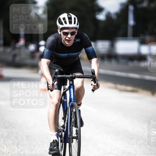 16.08.2026 - KN Förde Triathlon 2026 H.Heesch http://msf.ph/oto/9990564 16.08.2026 13:26:48 Radfahren  meine-sportfotos.de
