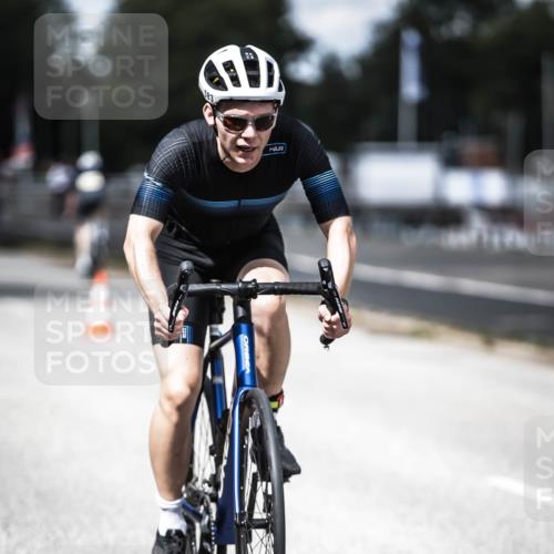 16.08.2026 - KN Förde Triathlon 2026 H.Heesch http://msf.ph/oto/9990566 16.08.2026 13:26:48 Radfahren  meine-sportfotos.de
