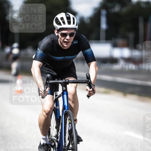16.08.2026 - KN Förde Triathlon 2026 H.Heesch http://msf.ph/oto/9990567 16.08.2026 13:26:49 Radfahren 735 meine-sportfotos.de