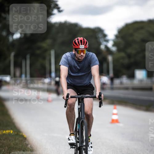 16.08.2026 - KN Förde Triathlon 2026 H.Heesch http://msf.ph/oto/9990579 16.08.2026 13:27:08 Radfahren  meine-sportfotos.de