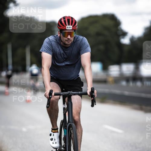 16.08.2026 - KN Förde Triathlon 2026 H.Heesch http://msf.ph/oto/9990590 16.08.2026 13:27:09 Radfahren  meine-sportfotos.de