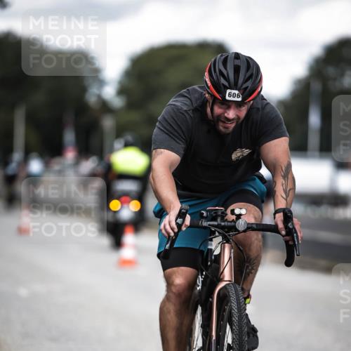 16.08.2026 - KN Förde Triathlon 2026 H.Heesch http://msf.ph/oto/9990620 16.08.2026 13:27:29 Radfahren 579, 606 meine-sportfotos.de
