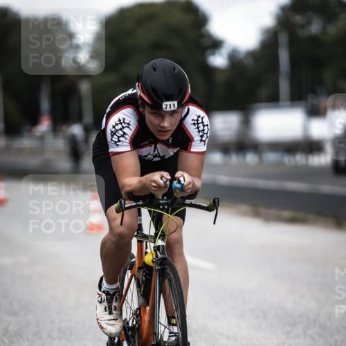 16.08.2026 - KN Förde Triathlon 2026 H.Heesch http://msf.ph/oto/9990645 16.08.2026 13:28:16 Radfahren 723 meine-sportfotos.de
