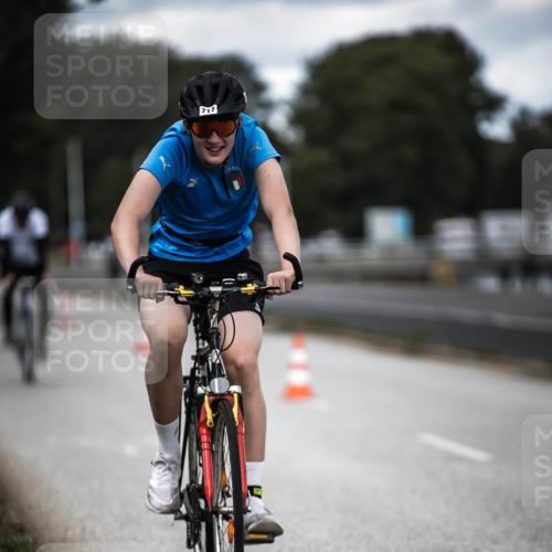 16.08.2026 - KN Förde Triathlon 2026 H.Heesch http://msf.ph/oto/9990660 16.08.2026 13:28:25 Radfahren 609, 709, 717, 734 meine-sportfotos.de
