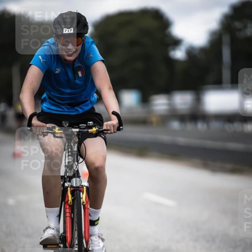 16.08.2026 - KN Förde Triathlon 2026 H.Heesch http://msf.ph/oto/9990666 16.08.2026 13:28:25 Radfahren 609, 709, 717, 734 meine-sportfotos.de