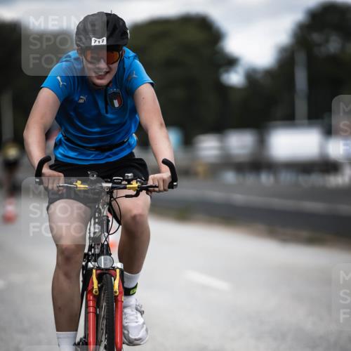 16.08.2026 - KN Förde Triathlon 2026 H.Heesch http://msf.ph/oto/9990668 16.08.2026 13:28:25 Radfahren 609, 709, 717, 734 meine-sportfotos.de
