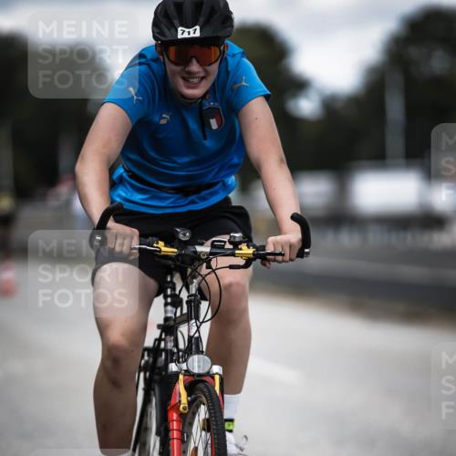 16.08.2026 - KN Förde Triathlon 2026 H.Heesch http://msf.ph/oto/9990672 16.08.2026 13:28:26 Radfahren 609, 709, 717, 734 meine-sportfotos.de