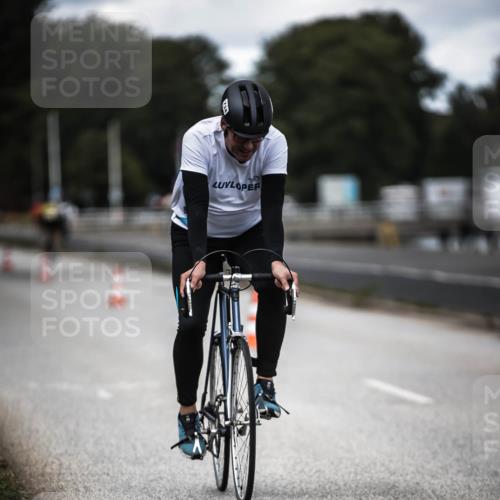 16.08.2026 - KN Förde Triathlon 2026 H.Heesch http://msf.ph/oto/9990677 16.08.2026 13:28:28 Radfahren 609, 709, 717, 734 meine-sportfotos.de
