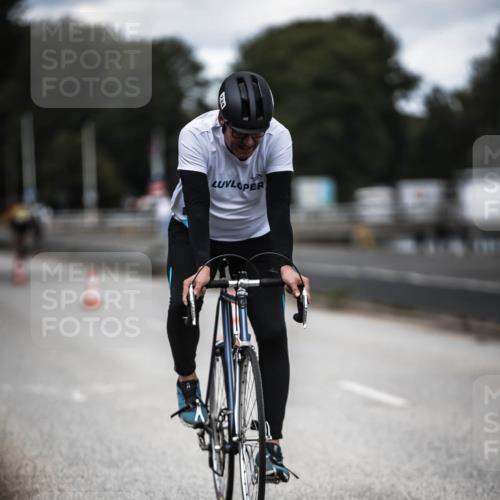 16.08.2026 - KN Förde Triathlon 2026 H.Heesch http://msf.ph/oto/9990680 16.08.2026 13:28:29 Radfahren 609, 709, 717, 734 meine-sportfotos.de
