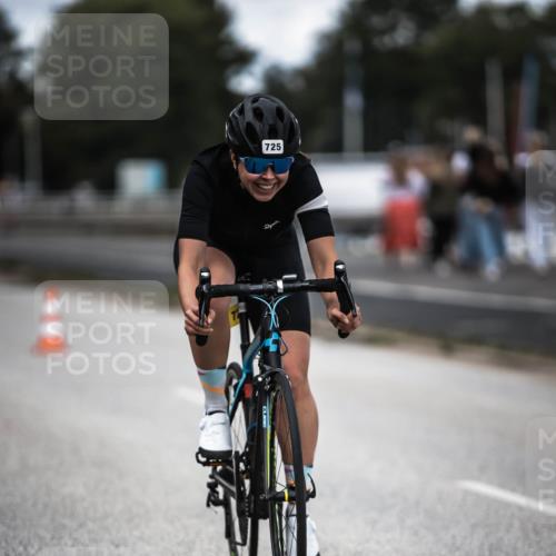 16.08.2026 - KN Förde Triathlon 2026 H.Heesch http://msf.ph/oto/9990697 16.08.2026 13:28:59 Radfahren  meine-sportfotos.de
