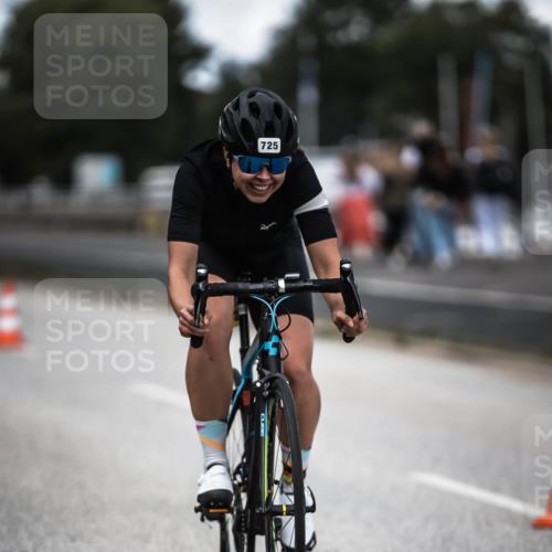 16.08.2026 - KN Förde Triathlon 2026 H.Heesch http://msf.ph/oto/9990699 16.08.2026 13:28:59 Radfahren  meine-sportfotos.de
