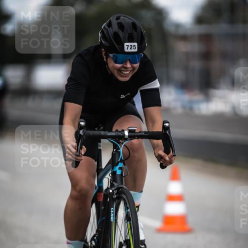 16.08.2026 - KN Förde Triathlon 2026 H.Heesch http://msf.ph/oto/9990705 16.08.2026 13:29:00 Radfahren  meine-sportfotos.de