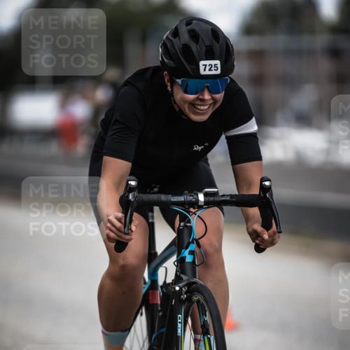 16.08.2026 - KN Förde Triathlon 2026 H.Heesch http://msf.ph/oto/9990707 16.08.2026 13:29:00 Radfahren  meine-sportfotos.de