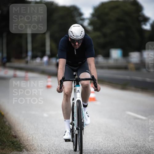 16.08.2026 - KN Förde Triathlon 2026 H.Heesch http://msf.ph/oto/9990709 16.08.2026 13:29:04 Radfahren  meine-sportfotos.de