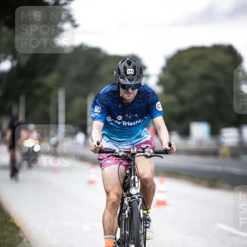 16.08.2026 - KN Förde Triathlon 2026 H.Heesch http://msf.ph/oto/9990724 16.08.2026 13:29:10 Radfahren 722 meine-sportfotos.de