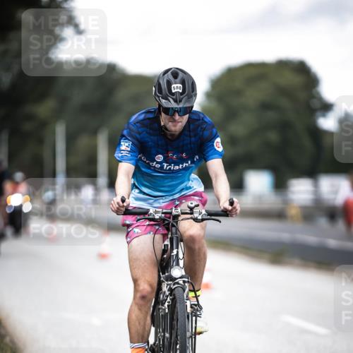 16.08.2026 - KN Förde Triathlon 2026 H.Heesch http://msf.ph/oto/9990726 16.08.2026 13:29:10 Radfahren 722 meine-sportfotos.de