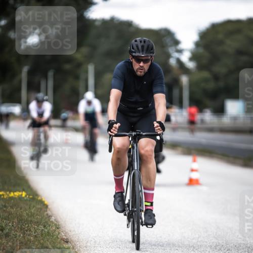 16.08.2026 - KN Förde Triathlon 2026 H.Heesch http://msf.ph/oto/9990734 16.08.2026 13:29:14 Radfahren 562, 722 meine-sportfotos.de