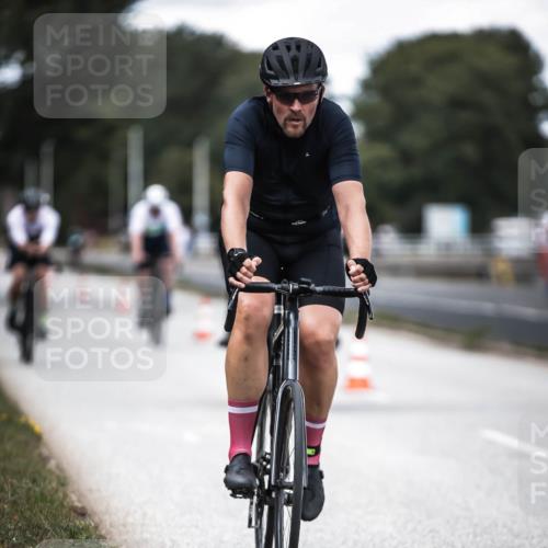 16.08.2026 - KN Förde Triathlon 2026 H.Heesch http://msf.ph/oto/9990740 16.08.2026 13:29:14 Radfahren 562, 722 meine-sportfotos.de