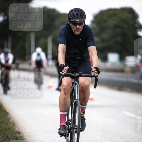 16.08.2026 - KN Förde Triathlon 2026 H.Heesch http://msf.ph/oto/9990741 16.08.2026 13:29:14 Radfahren 562, 722 meine-sportfotos.de