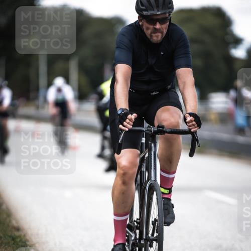 16.08.2026 - KN Förde Triathlon 2026 H.Heesch http://msf.ph/oto/9990745 16.08.2026 13:29:14 Radfahren 562, 722 meine-sportfotos.de