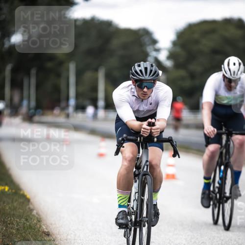 16.08.2026 - KN Förde Triathlon 2026 H.Heesch http://msf.ph/oto/9990756 16.08.2026 13:29:17 Radfahren 562 meine-sportfotos.de