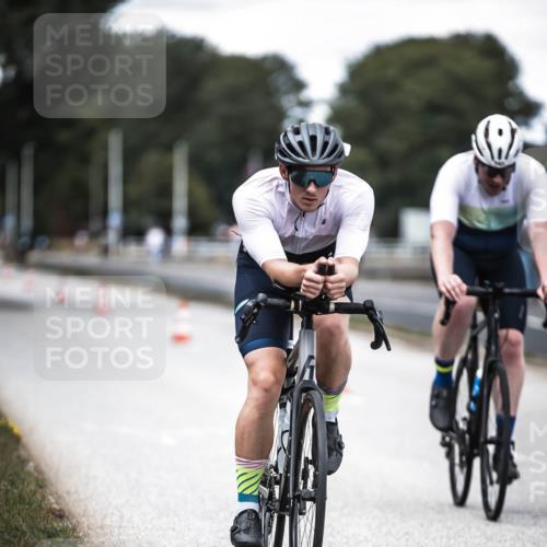16.08.2026 - KN Förde Triathlon 2026 H.Heesch http://msf.ph/oto/9990758 16.08.2026 13:29:17 Radfahren 562 meine-sportfotos.de
