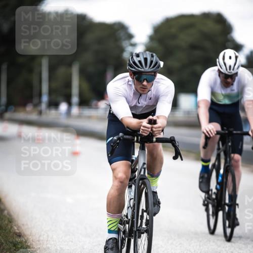 16.08.2026 - KN Förde Triathlon 2026 H.Heesch http://msf.ph/oto/9990759 16.08.2026 13:29:17 Radfahren 562 meine-sportfotos.de