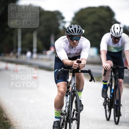 16.08.2026 - KN Förde Triathlon 2026 H.Heesch http://msf.ph/oto/9990760 16.08.2026 13:29:17 Radfahren 562 meine-sportfotos.de