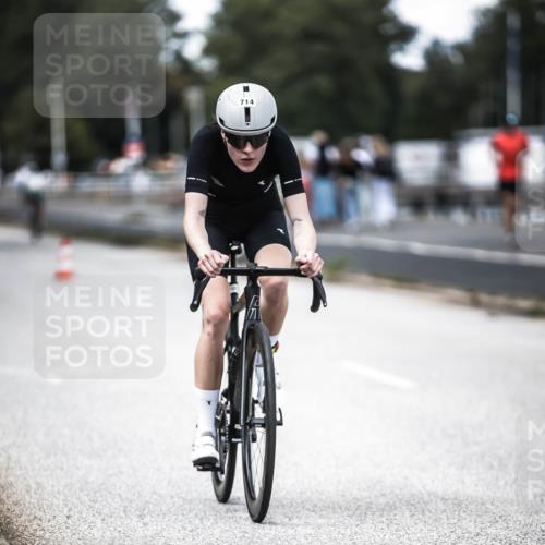 16.08.2026 - KN Förde Triathlon 2026 H.Heesch http://msf.ph/oto/9990776 16.08.2026 13:29:28 Radfahren 597, 603 meine-sportfotos.de