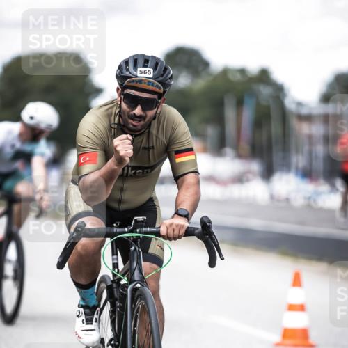 16.08.2026 - KN Förde Triathlon 2026 H.Heesch http://msf.ph/oto/9990810 16.08.2026 13:29:35 Radfahren 720 meine-sportfotos.de