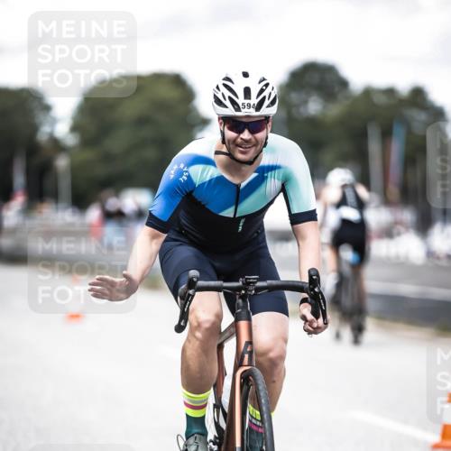 16.08.2026 - KN Förde Triathlon 2026 H.Heesch http://msf.ph/oto/9990830 16.08.2026 13:29:38 Radfahren 720 meine-sportfotos.de
