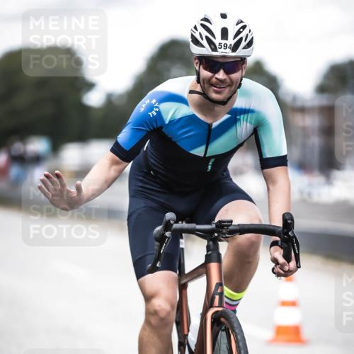 16.08.2026 - KN Förde Triathlon 2026 H.Heesch http://msf.ph/oto/9990834 16.08.2026 13:29:38 Radfahren 720 meine-sportfotos.de
