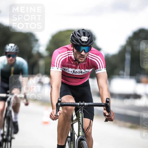 16.08.2026 - KN Förde Triathlon 2026 H.Heesch http://msf.ph/oto/9990842 16.08.2026 13:29:56 Radfahren 592 meine-sportfotos.de