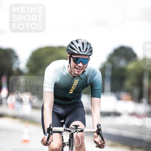 16.08.2026 - KN Förde Triathlon 2026 H.Heesch http://msf.ph/oto/9990850 16.08.2026 13:29:57 Radfahren 592 meine-sportfotos.de