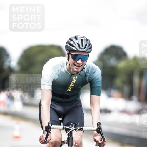 16.08.2026 - KN Förde Triathlon 2026 H.Heesch http://msf.ph/oto/9990851 16.08.2026 13:29:57 Radfahren 592 meine-sportfotos.de