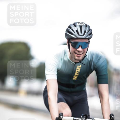 16.08.2026 - KN Förde Triathlon 2026 H.Heesch http://msf.ph/oto/9990856 16.08.2026 13:29:57 Radfahren 592 meine-sportfotos.de