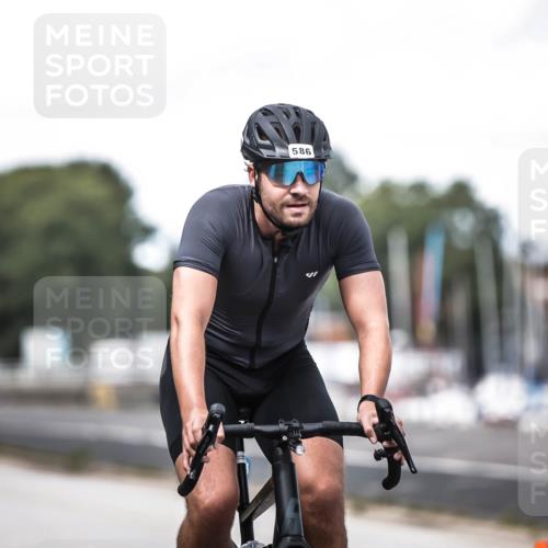 16.08.2026 - KN Förde Triathlon 2026 H.Heesch http://msf.ph/oto/9990874 16.08.2026 13:30:22 Radfahren 718 meine-sportfotos.de