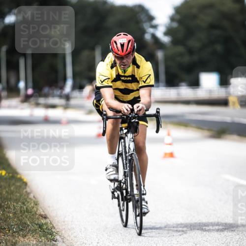 16.08.2026 - KN Förde Triathlon 2026 H.Heesch http://msf.ph/oto/9990876 16.08.2026 13:30:53 Radfahren 576, 737 meine-sportfotos.de