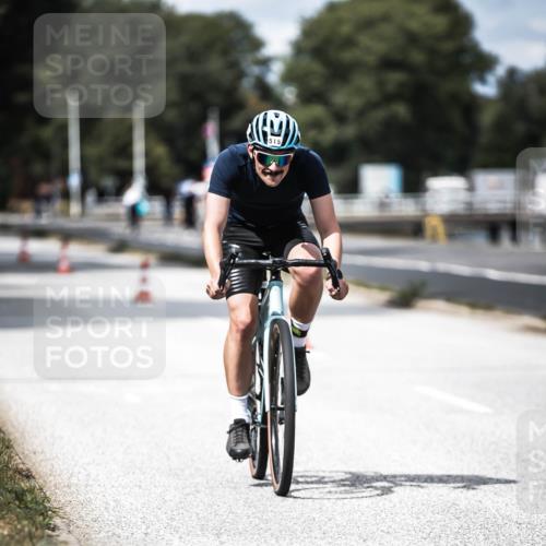 16.08.2026 - KN Förde Triathlon 2026 H.Heesch http://msf.ph/oto/9990896 16.08.2026 13:34:42 Radfahren  meine-sportfotos.de