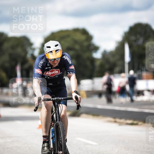 16.08.2026 - KN Förde Triathlon 2026 H.Heesch http://msf.ph/oto/9990920 16.08.2026 13:35:01 Radfahren 742 meine-sportfotos.de