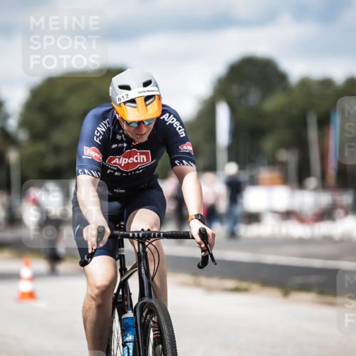 16.08.2026 - KN Förde Triathlon 2026 H.Heesch http://msf.ph/oto/9990927 16.08.2026 13:35:01 Radfahren 742 meine-sportfotos.de