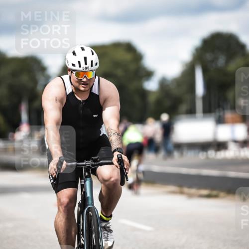 16.08.2026 - KN Förde Triathlon 2026 H.Heesch http://msf.ph/oto/9990952 16.08.2026 13:35:09 Radfahren  meine-sportfotos.de