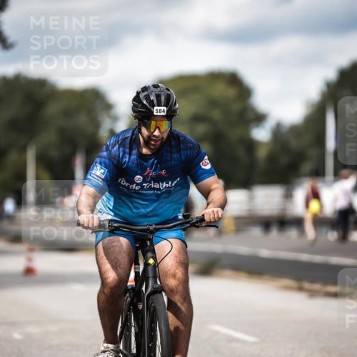 16.08.2026 - KN Förde Triathlon 2026 H.Heesch http://msf.ph/oto/9990961 16.08.2026 13:35:20 Radfahren 731 meine-sportfotos.de